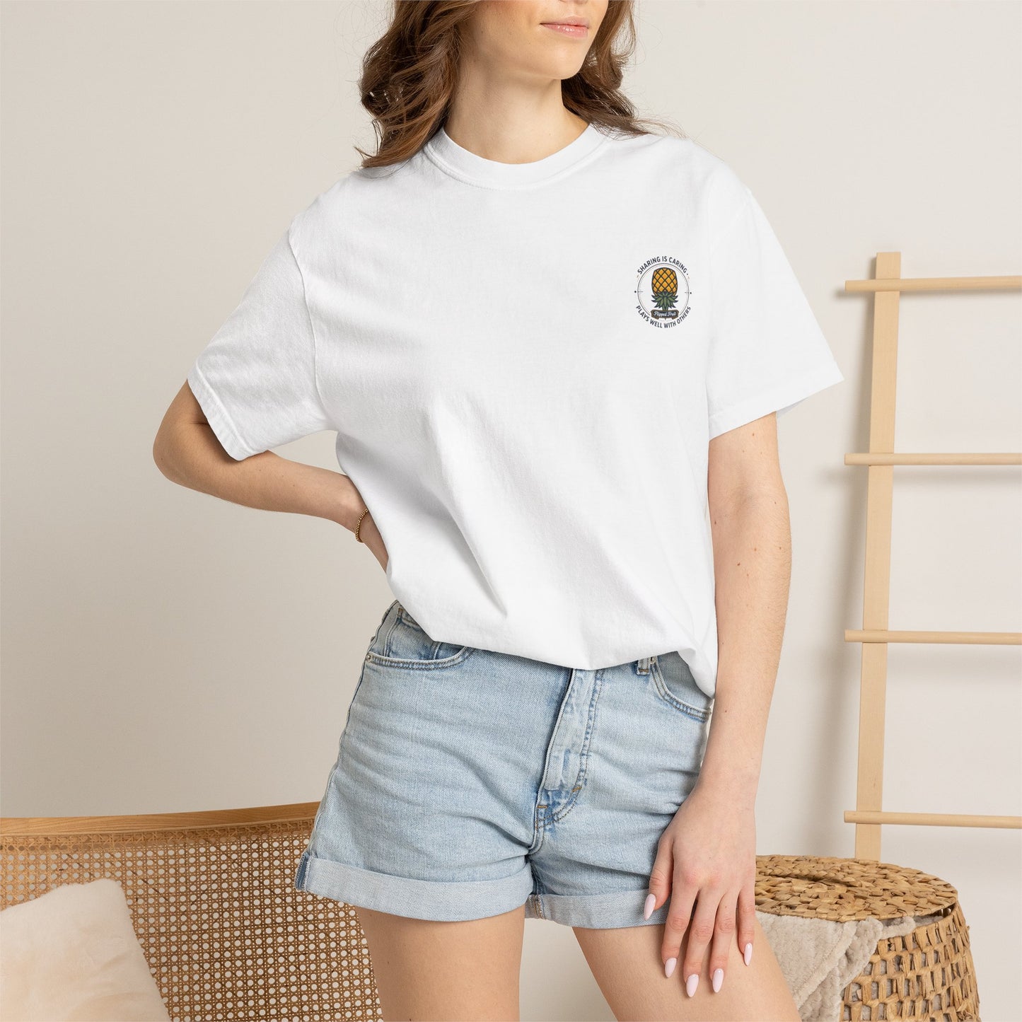T-Shirt — 'Sharing Is Caring' Pineapple Graphic Tee