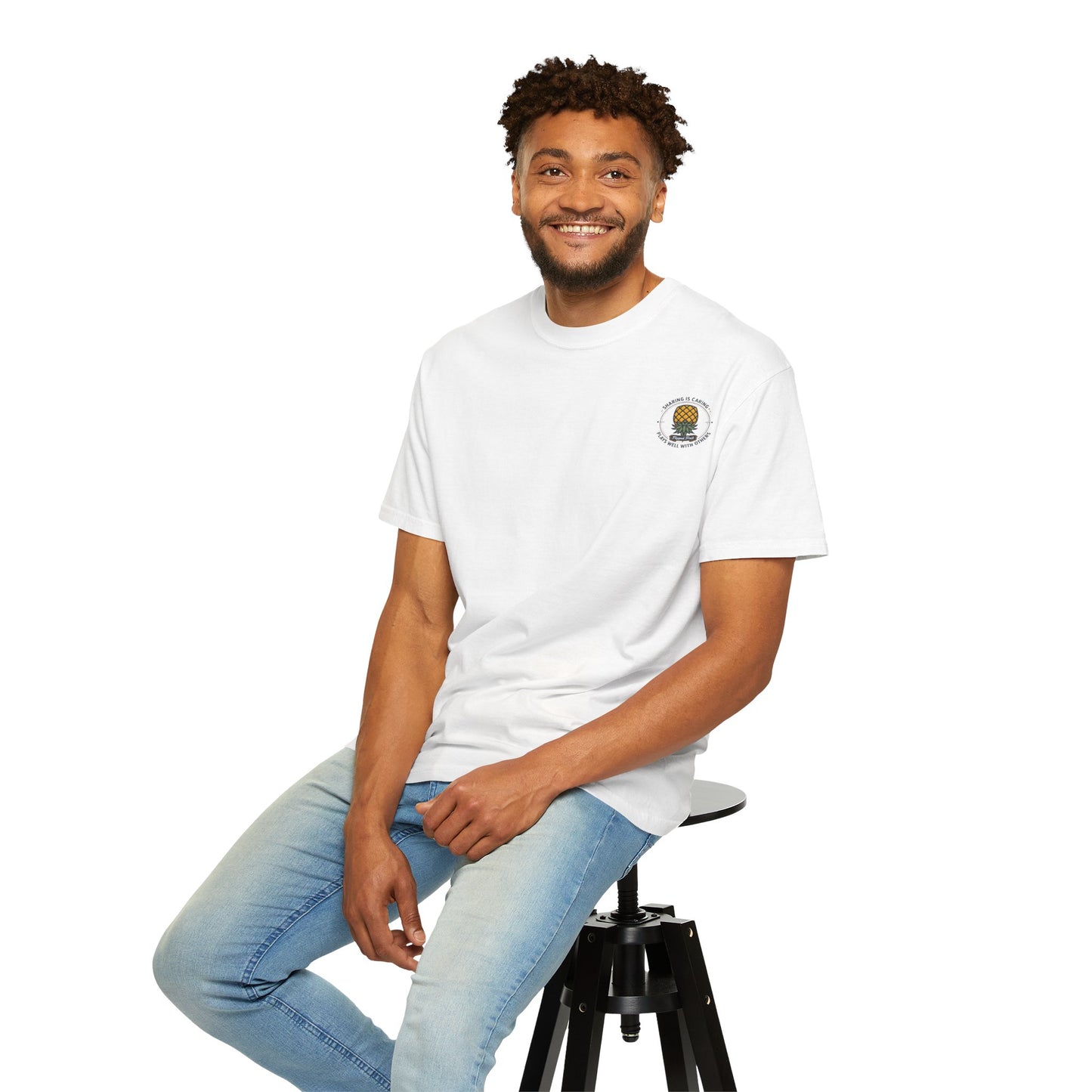 T-Shirt — 'Sharing Is Caring' Pineapple Graphic Tee
