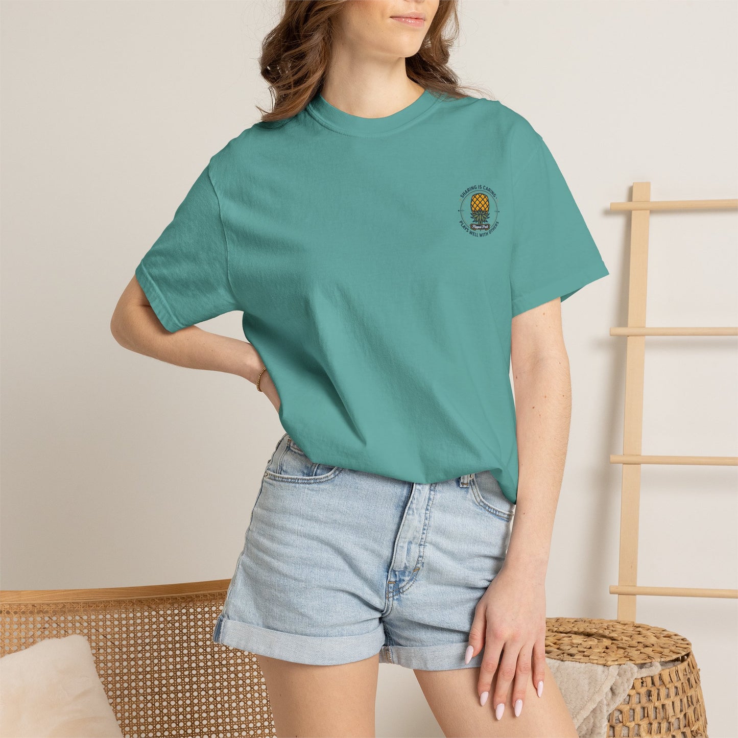 T-Shirt — 'Sharing Is Caring' Pineapple Graphic Tee